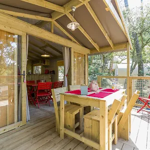 Les Restanques Lodge