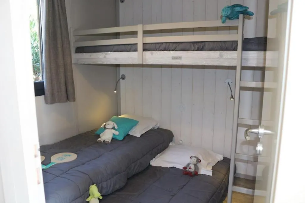 Camping Mas De Pierredon Sanary-sur-Mer Campsite